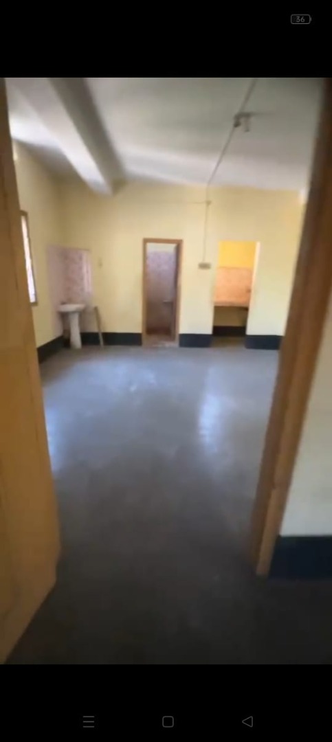 Unfurnished 2bhk in Datalpara, Dhirenpara, Guwahati, Assam, India for Rent